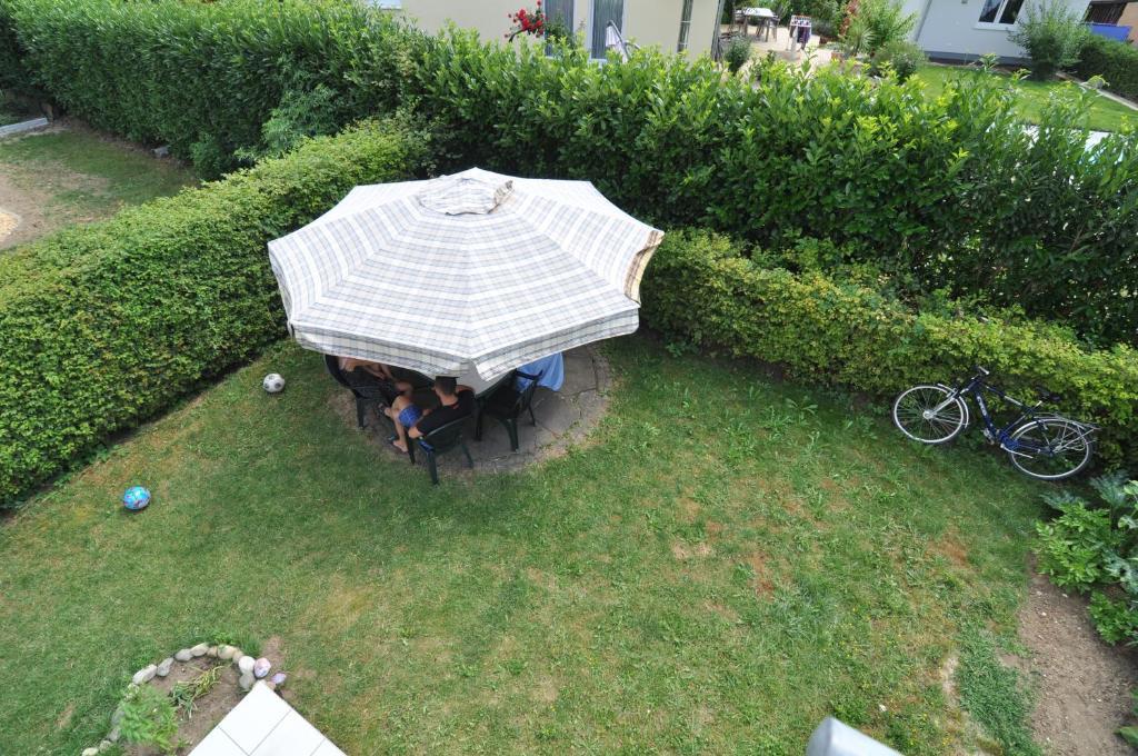 双双小屋旅馆 卡伯尔-格拉芬豪森 外观 照片